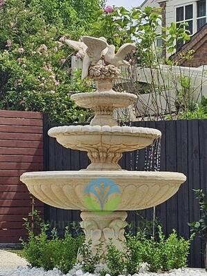 Dover Fountain with Kissing Doves top